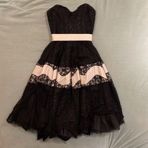 Betsey Johnson strapless Black lace dress. Size 8.